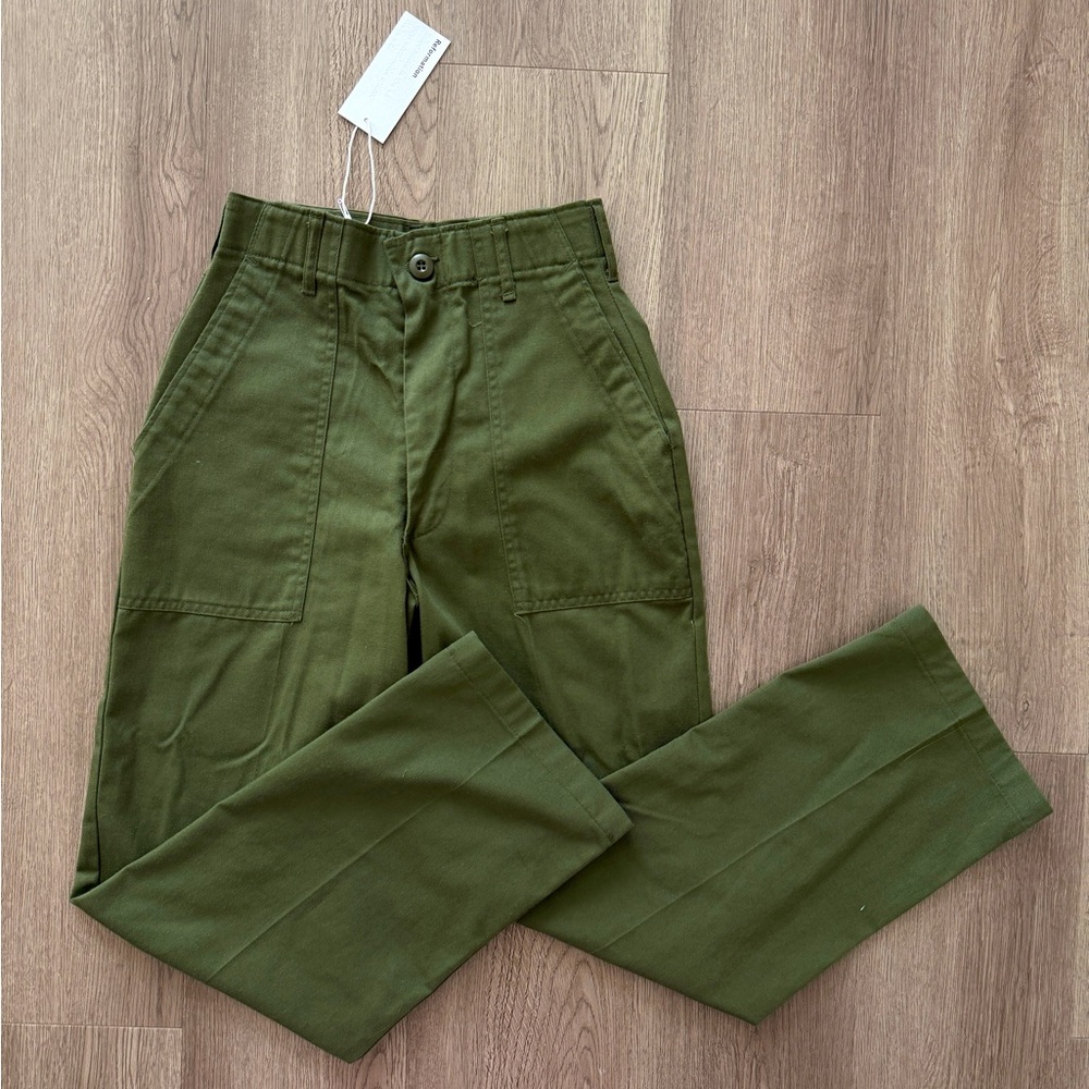 Reformation Vintage Green Cargo Pants NWT Size 24/25